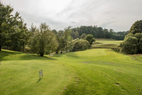 Golfové hřiště: 9