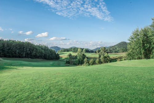 Golfové hřiště: 26